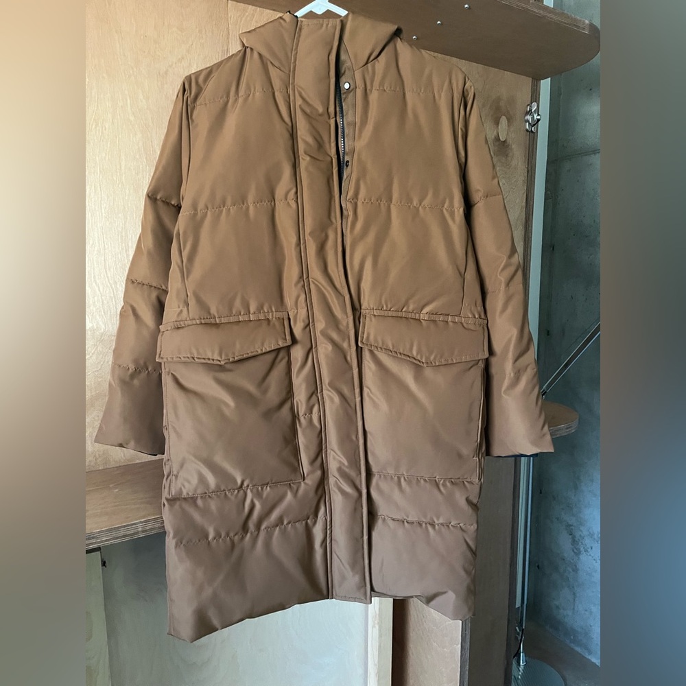 Everlane Tan Puffer Jacket